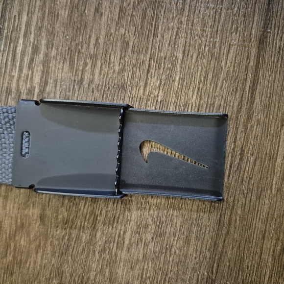 Nike Gray Men's Belt - Picture 5 of 5